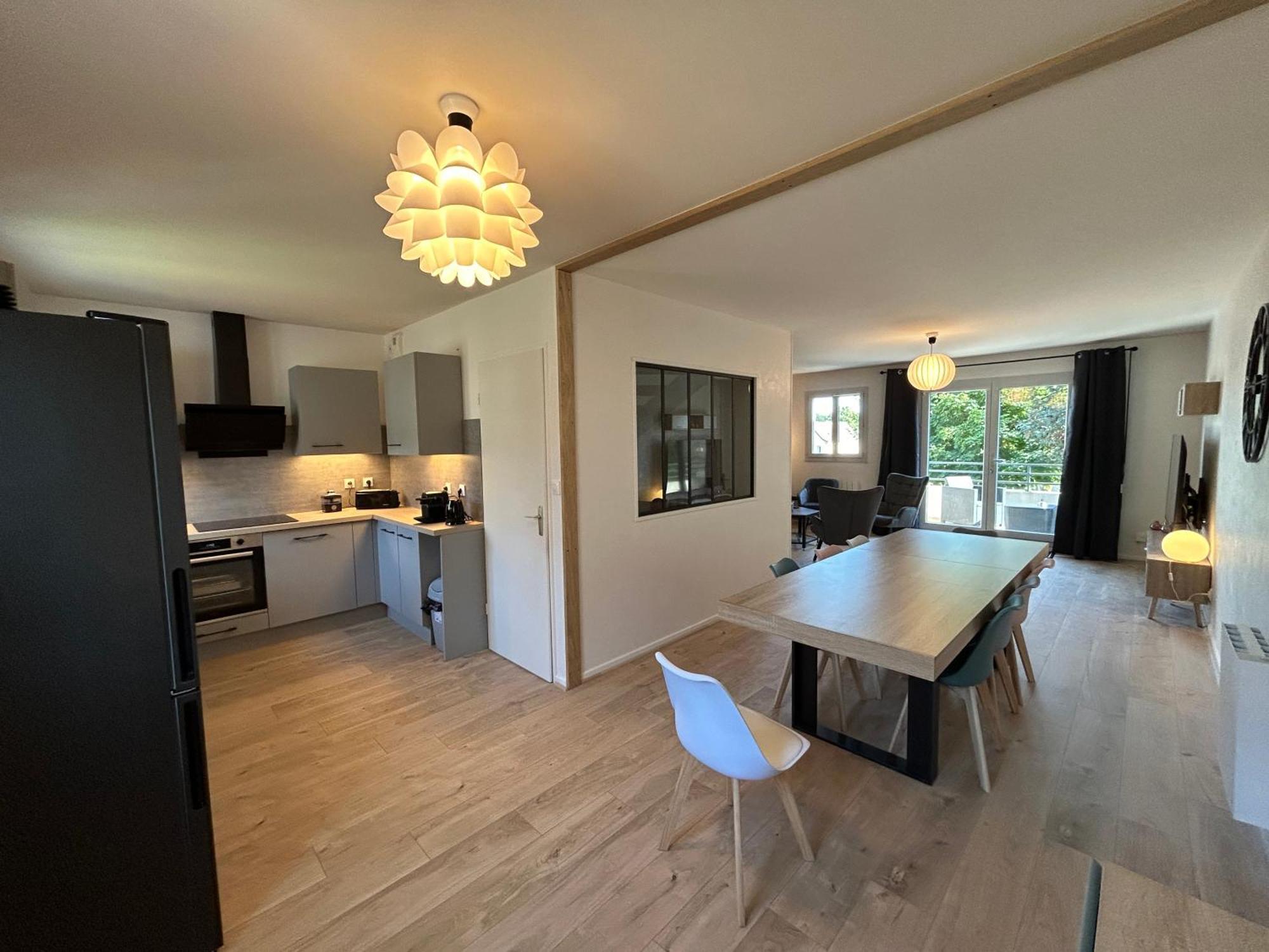 Maison Avec Jardin Buxy エクステリア 写真